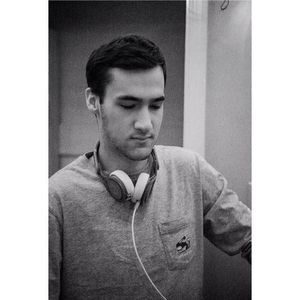 Meet your Posher, Alec